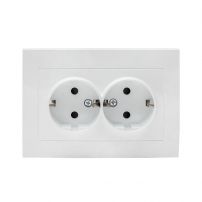 Розетка Валенсия 2-местная с заземлением, с защитной шторкой 16А EKF PROxima