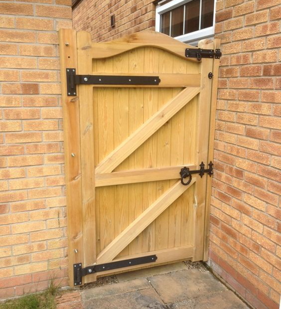 Декоративные петли для калитки